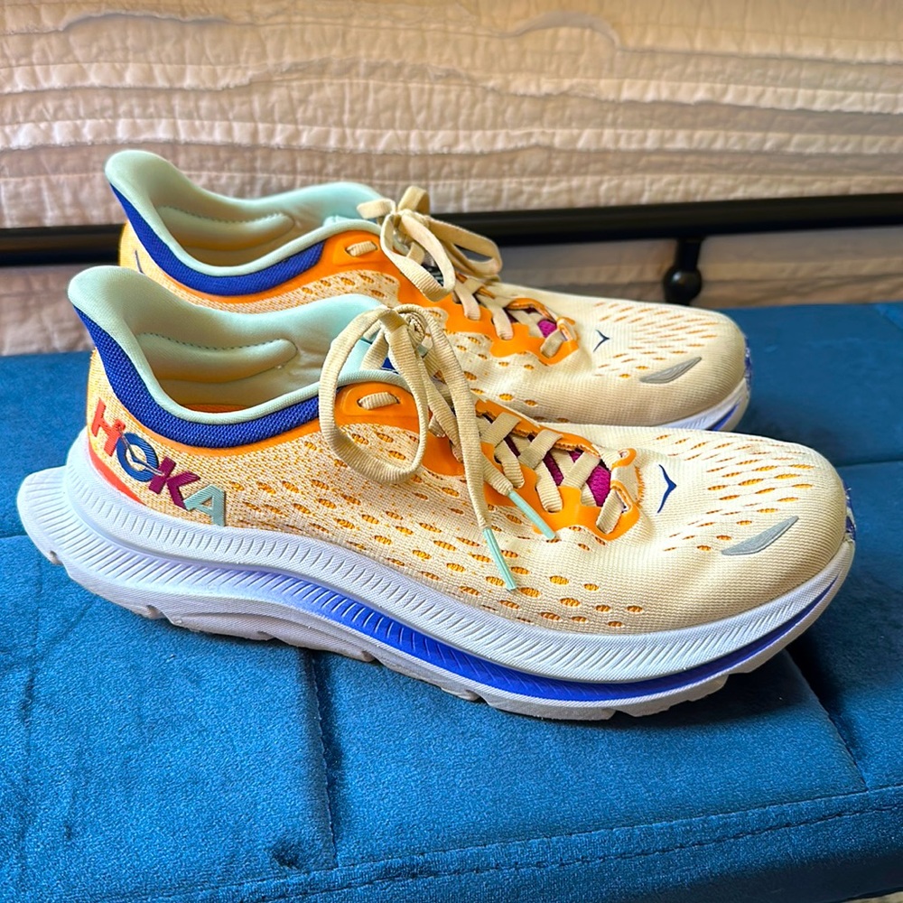 HOKA Kawana Running Shoe Women’s 7 / 7.5